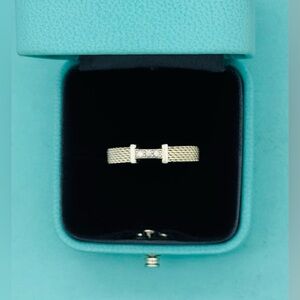 🩵🩵🩵Tiffany & Co SS Retired Narrow Band Somerset Mesh Diamond Ring Size 8
